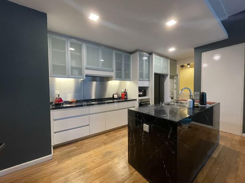 Service Residence for Sale at St Mary Residences - Debbie Wong - Kitchen - PropertyGuru.com.my