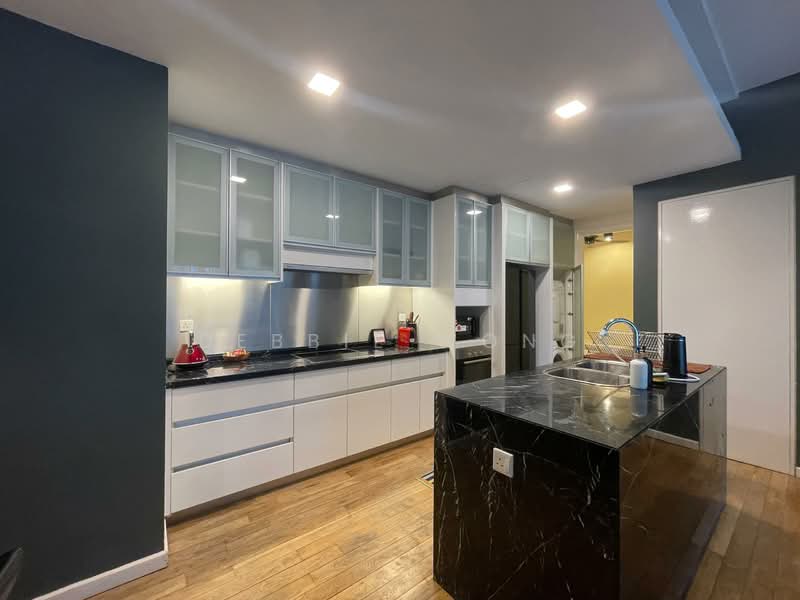 Service Residence for Sale at St Mary Residences - Debbie Wong - Kitchen - PropertyGuru.com.my