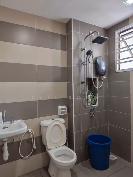 Bandar Tiram 3 untuk Untuk Dijual - RM 545,000, Apr 2026 - Bathroom - PropertyGuru.com.my