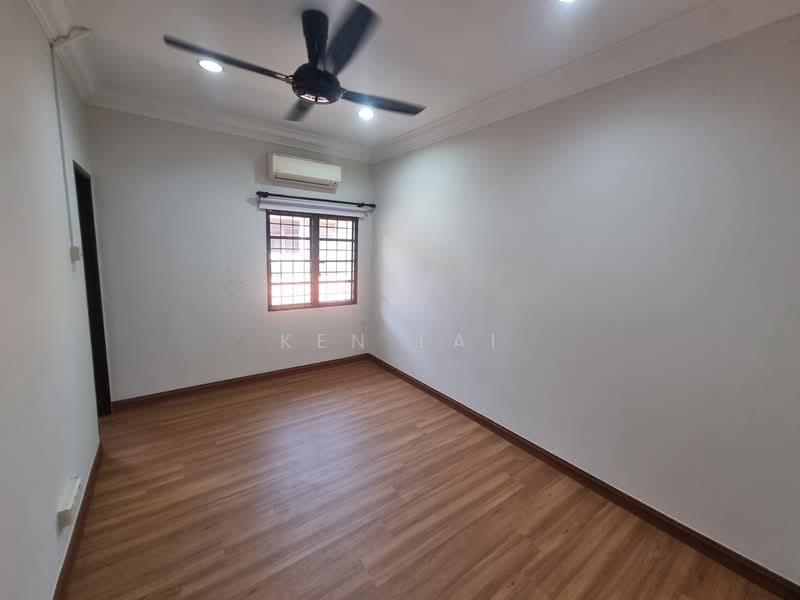 2-storey Terraced House for Sale in Bukit Rahman Putra (Sungai Buloh) - Ken Lai - Interior - PropertyGuru.com.my