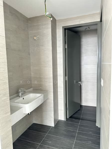 Stellar Suites untuk Untuk Disewa - RM 2,600 /bulan, Mac 2026 - Bathroom - PropertyGuru.com.my