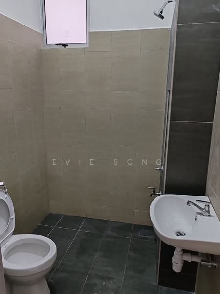 Terraced House for Rent in Johor Bahru (Johor) - Evie Song - Bathroom - PropertyGuru.com.my