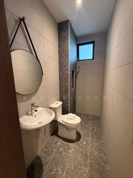 Condominium for Sale at BUKIT INDAH BANDAR NUSAJAYA - Khek Victor - Bathroom - PropertyGuru.com.my