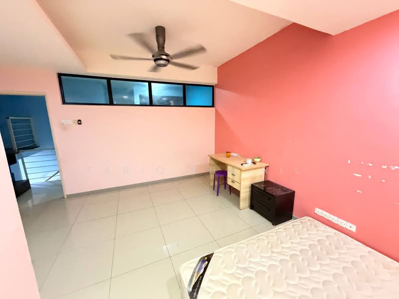 Townhouse for Sale in George Town (Penang) - Fariq Khairil - Bedroom - PropertyGuru.com.my