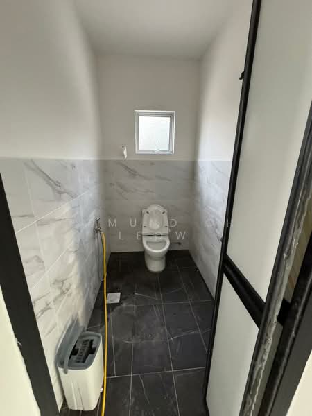 Corner Lot House Selayang baru < Selayang Mutiara untuk Untuk Disewa - RM 6,000 /bulan, Mac 2026 - Bathroom - PropertyGuru.com.my
