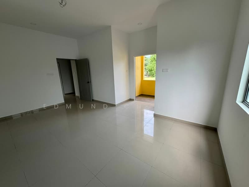 Corner Lot House Selayang baru < Selayang Mutiara untuk Untuk Disewa - RM 6,000 /bulan, Mac 2026 - Living Room - PropertyGuru.com.my