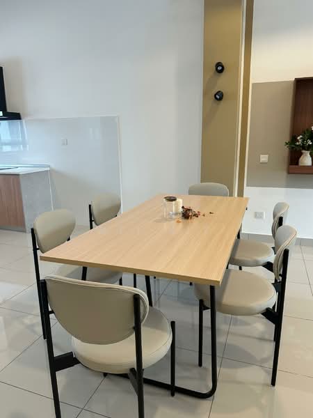 Robin @ Rimbayu untuk Untuk Disewa - RM 2,600 /bulan, Mac 2026 - Dining Room - PropertyGuru.com.my
