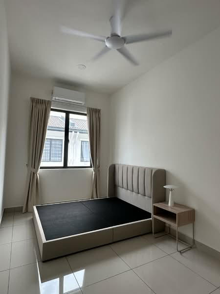 Robin @ Rimbayu untuk Untuk Disewa - RM 2,600 /bulan, Mac 2026 - Bedroom - PropertyGuru.com.my