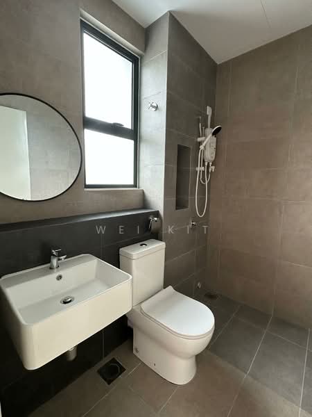 Robin @ Rimbayu untuk Untuk Disewa - RM 2,600 /bulan, Mac 2026 - Bathroom - PropertyGuru.com.my