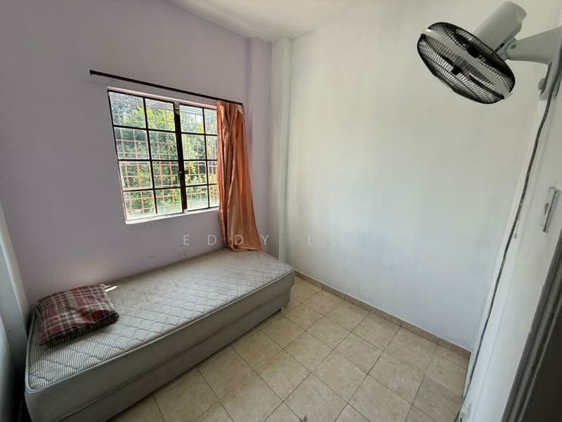 Apartment for Sale at Kenari Court - Eddy Lee - Bedroom - PropertyGuru.com.my