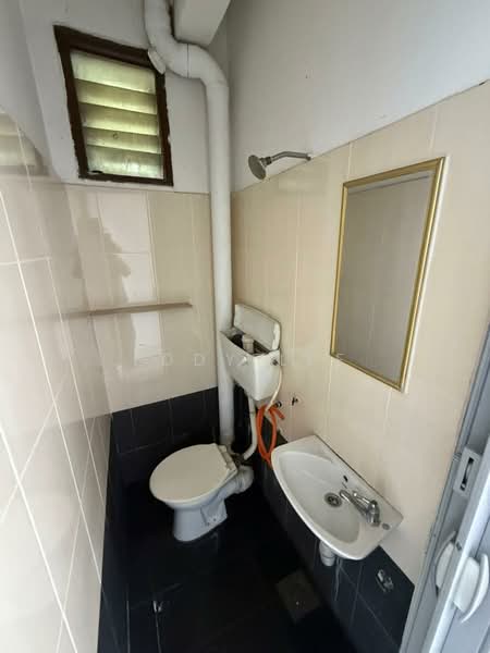 Apartment for Sale at Kenari Court - Eddy Lee - Bathroom - PropertyGuru.com.my