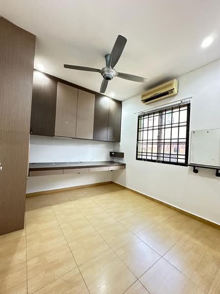 2-storey Terraced House for Sale in Taman Setia Indah (Tebrau) - Evie Song - Study - PropertyGuru.com.my