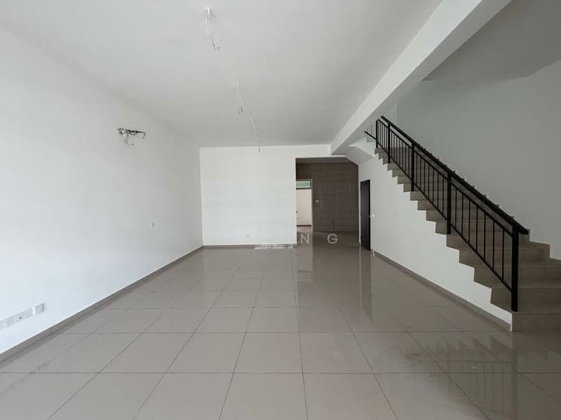 2-storey Terraced House for Sale in Kulai (Johor) - Bee Ng - Living Room - PropertyGuru.com.my