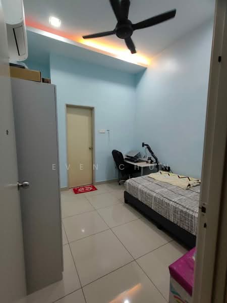 2-storey Terraced House for Sale in Taman Mount Austin (Tebrau) - Even Chun - Bedroom - PropertyGuru.com.my