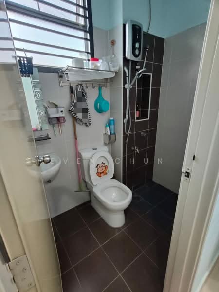 2-storey Terraced House for Sale in Taman Mount Austin (Tebrau) - Even Chun - Bathroom - PropertyGuru.com.my