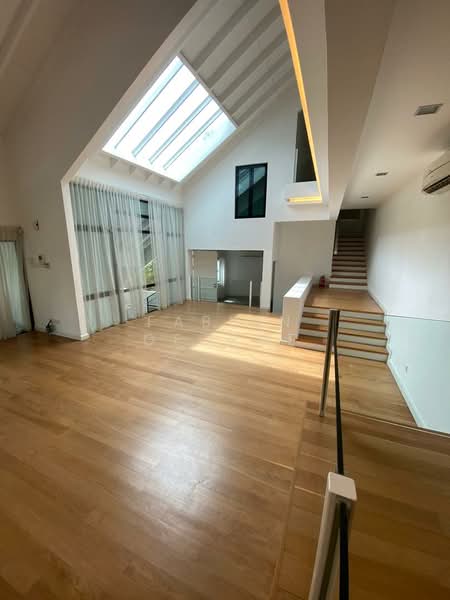 Bukit Pantai untuk Untuk Dijual - RM 12,000,000, Mac 2026 - Living Room - PropertyGuru.com.my