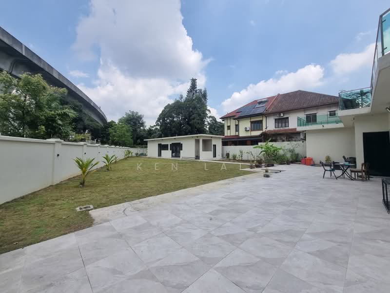 Rumah Berkembar untuk Dijual di Usj 17 (Subang Jaya) - Ken Lai - Exterior - PropertyGuru.com.my