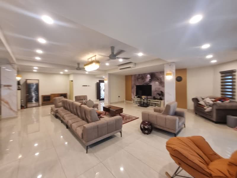 Semi-Detached House for Sale in Usj 17 (Subang Jaya) - Ken Lai - Living Room - PropertyGuru.com.my