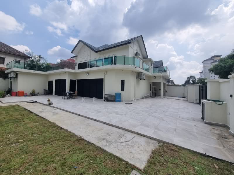 Semi-Detached House for Sale in Usj 17 (Subang Jaya) - Ken Lai - Exterior - PropertyGuru.com.my