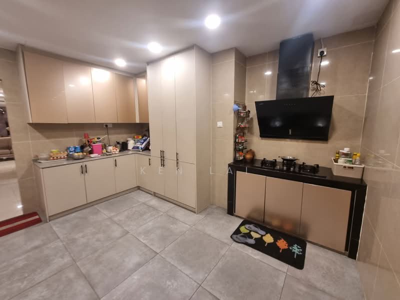 Semi-Detached House for Sale in Usj 17 (Subang Jaya) - Ken Lai - Kitchen - PropertyGuru.com.my