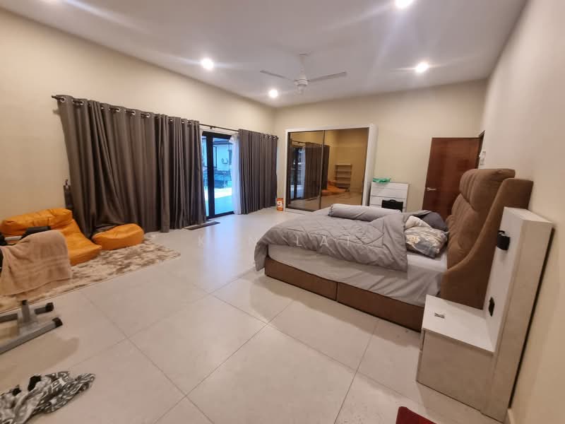 Rumah Berkembar untuk Dijual di Usj 17 (Subang Jaya) - Ken Lai - Bedroom - PropertyGuru.com.my