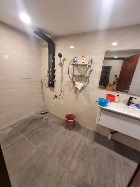 Semi-Detached House for Sale in Usj 17 (Subang Jaya) - Ken Lai - Bathroom - PropertyGuru.com.my
