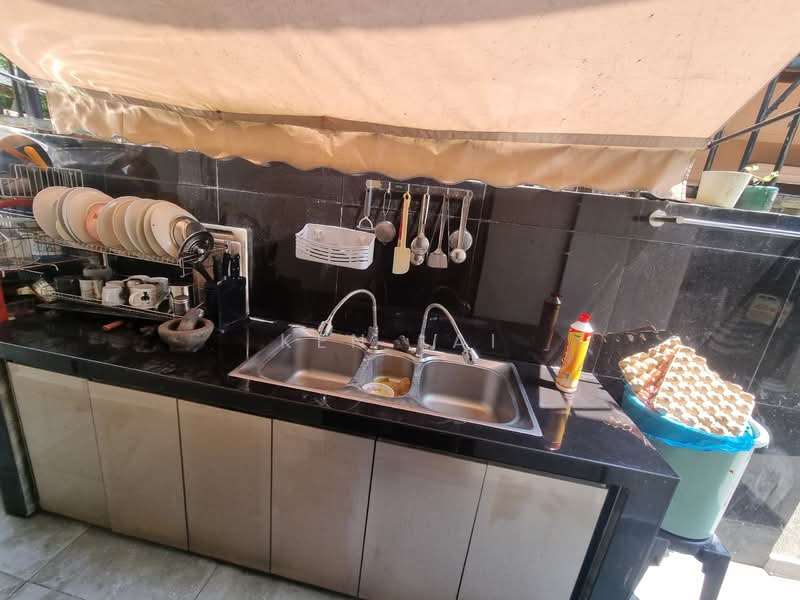 Rumah Berkembar untuk Dijual di Usj 17 (Subang Jaya) - Ken Lai - Kitchen - PropertyGuru.com.my