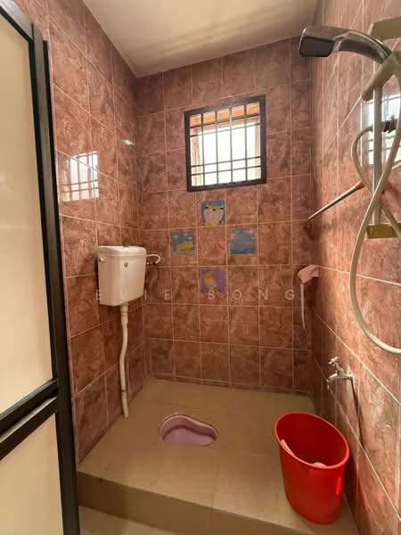 2-storey Terraced House for Sale in Taman Setia Indah (Tebrau) - Evie Song - Bathroom - PropertyGuru.com.my