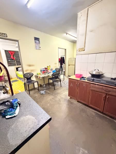 Rumah Flat untuk Dijual di Taman Serina - Fariq Khairil - Kitchen - PropertyGuru.com.my