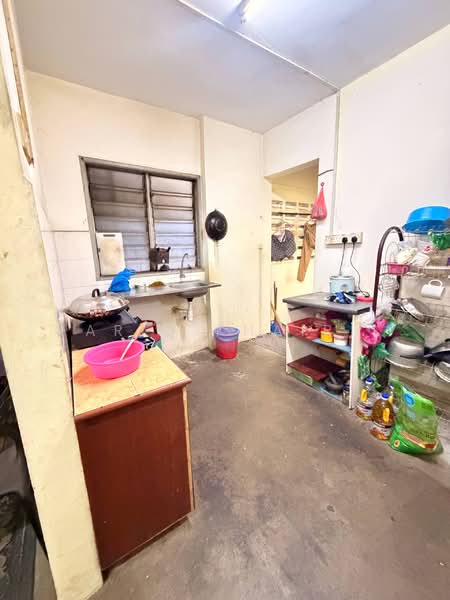 Rumah Flat untuk Dijual di Taman Serina - Fariq Khairil - Kitchen - PropertyGuru.com.my