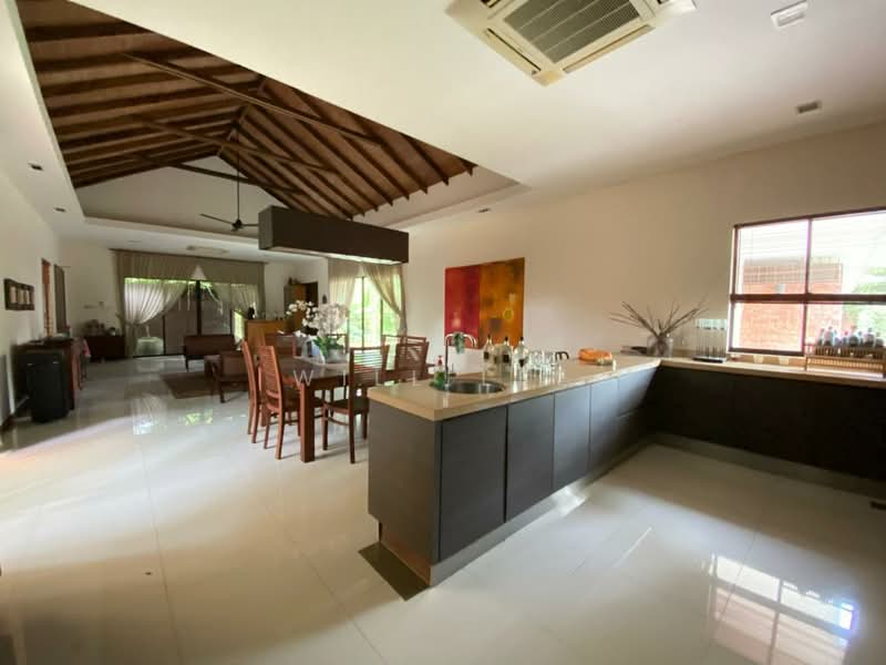Leisure Farm untuk Untuk Dijual - RM 3,999,999, Mac 2026 - Kitchen - PropertyGuru.com.my