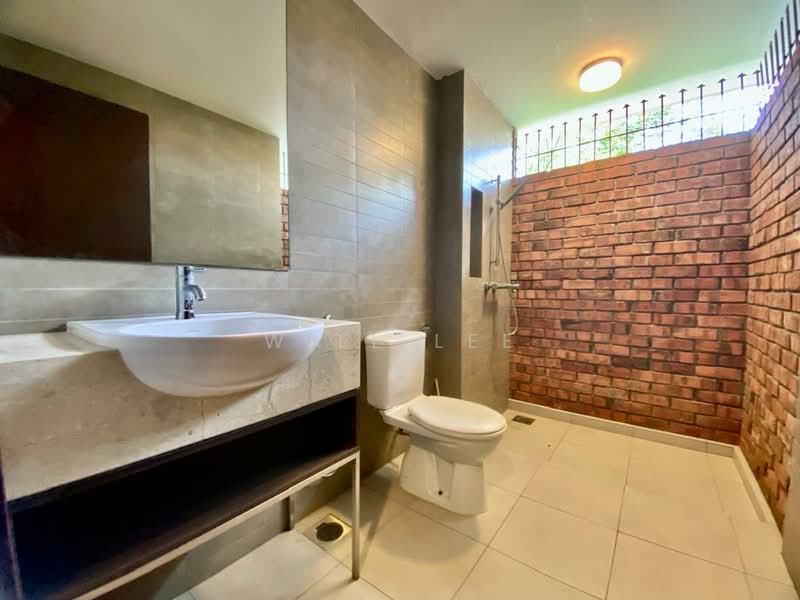 Leisure Farm untuk Untuk Dijual - RM 3,999,999, Mac 2026 - Bathroom - PropertyGuru.com.my