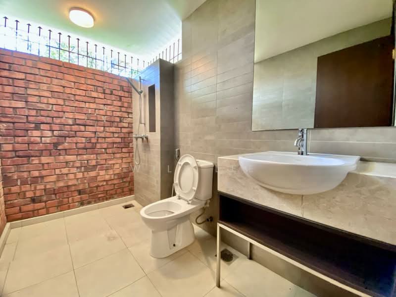 Leisure Farm untuk Untuk Dijual - RM 3,999,999, Mac 2026 - Bathroom - PropertyGuru.com.my