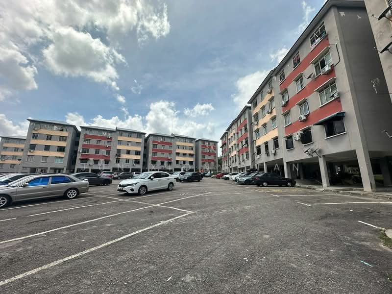 Flat Taman Pelangi Indah untuk Untuk Dijual - RM 165,000, Mac 2026 - Exterior - PropertyGuru.com.my