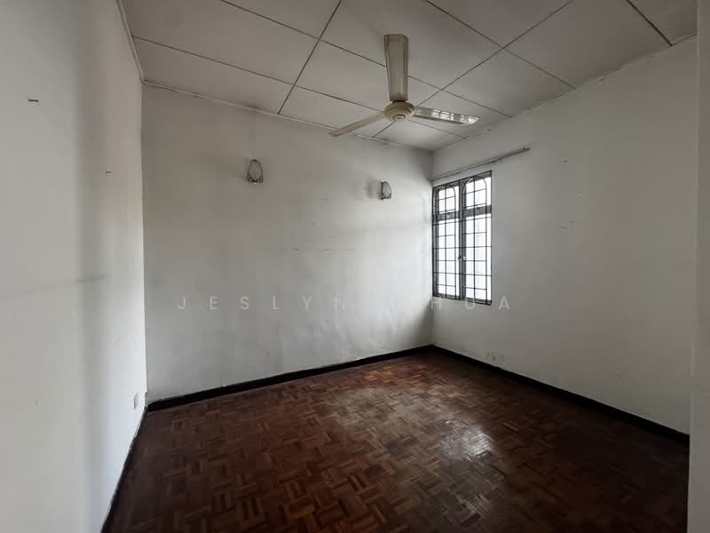 2-storey Terraced House for Sale in Usj 11 (Subang Jaya) - Jeslyn Chua - Interior - PropertyGuru.com.my