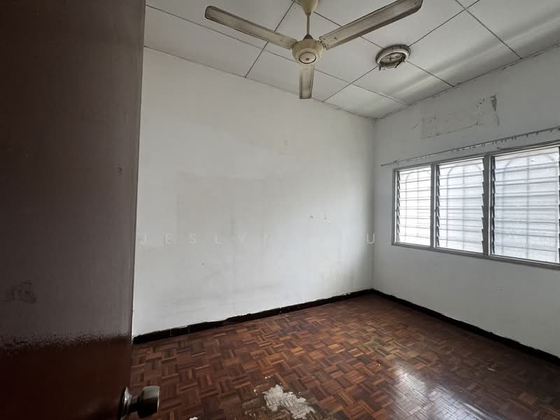 2-storey Terraced House for Sale in Usj 11 (Subang Jaya) - Jeslyn Chua - Interior - PropertyGuru.com.my