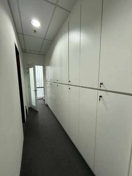 Office for Rent in Bangsar Utama (Bangsar) - Eddy Lee - Corridor - PropertyGuru.com.my