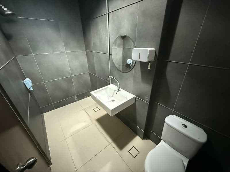 Office for Rent in Bangsar Utama (Bangsar) - Eddy Lee - Bathroom - PropertyGuru.com.my