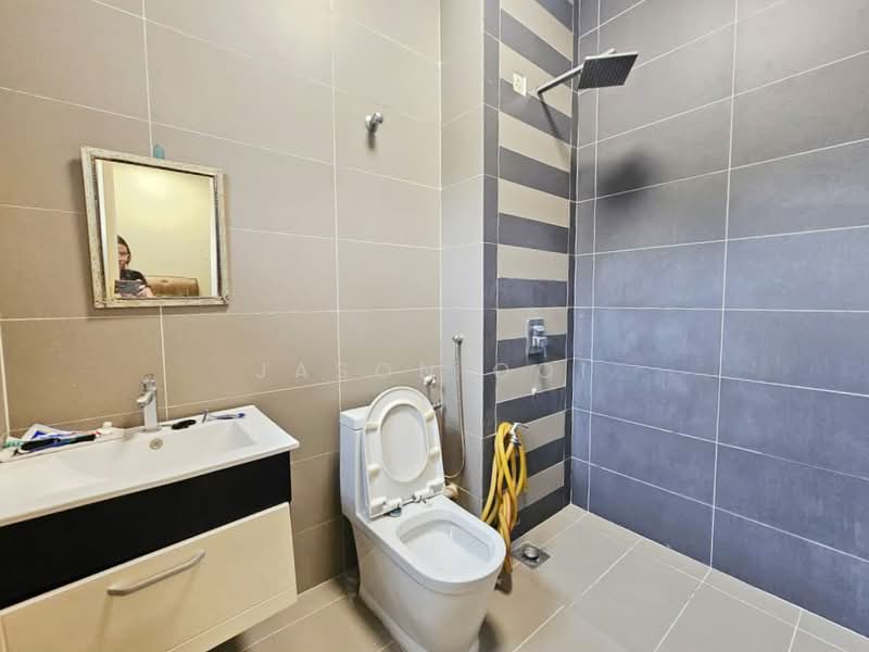 2-storey Terraced House for Sale in Putra Heights (Subang Jaya) - Jason Ooi - Bathroom - PropertyGuru.com.my
