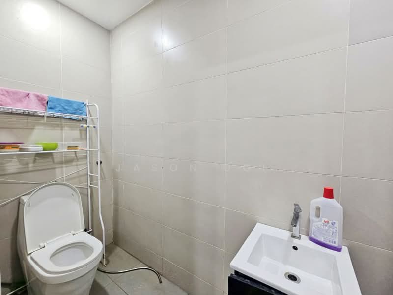 2-storey Terraced House for Sale in Putra Heights (Subang Jaya) - Jason Ooi - Bathroom - PropertyGuru.com.my