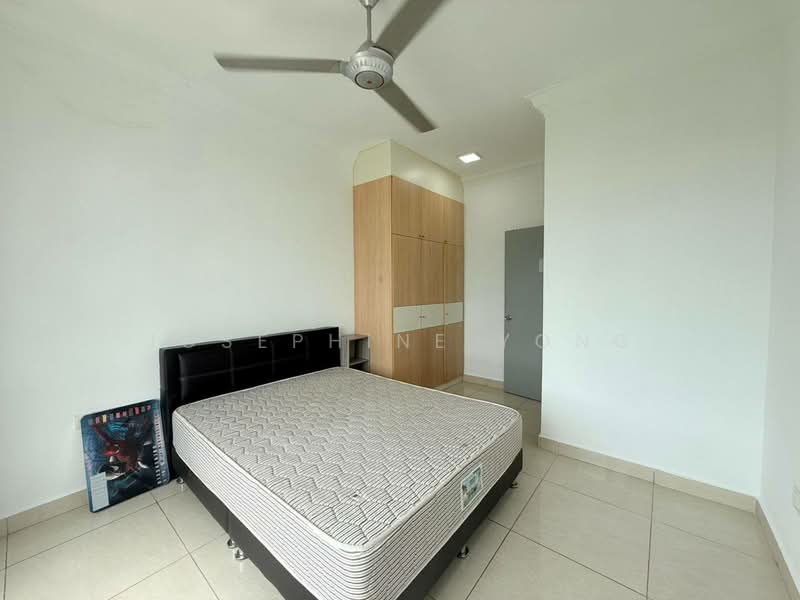 Pangsapuri Tanah Emas (Golden Sands) untuk Untuk Disewa - RM 1,900 /bulan, Mac 2026 - Bedroom - PropertyGuru.com.my