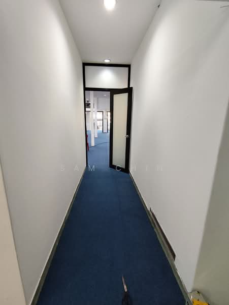 Retail Space for Rent in Seri Kembangan (Selangor) - Sam Chin - Corridor - PropertyGuru.com.my