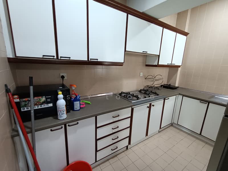 Condominium for Rent at Pantai HillPark 1 - Sky Loong - Kitchen - PropertyGuru.com.my