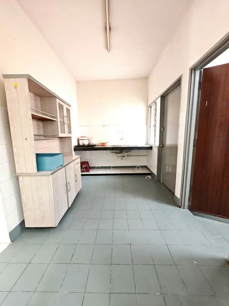 Taman Puncak Jalil untuk Untuk Dijual - RM 535,000, Mac 2026 - Kitchen - PropertyGuru.com.my