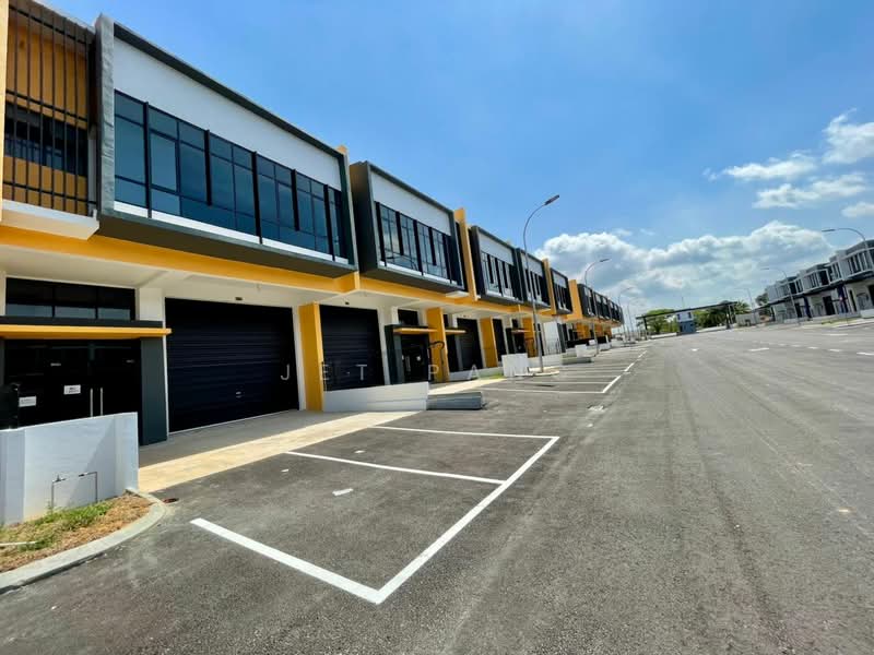 Factory for Rent in Taman Lagenda Putra (Kulai) - Jet Pang - Exterior - PropertyGuru.com.my