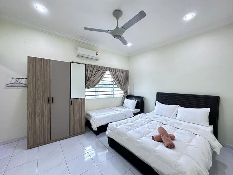 Untuk Disewa - pasir puteh taman sinfar fully furnished single storey corner house for rent