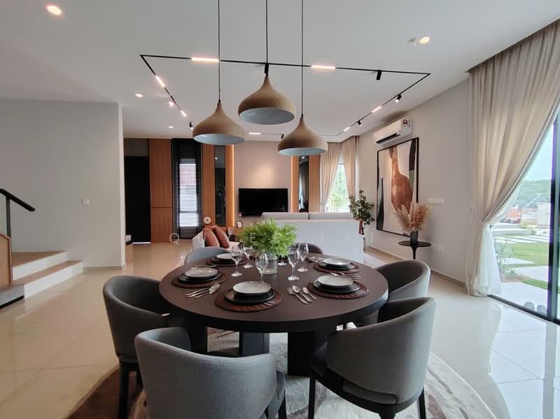Suria Heights untuk Untuk Dijual - RM 715,040, Apr 2026 - Dining Room - PropertyGuru.com.my