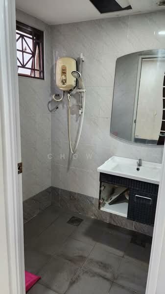 Palm Spring @ Damansara untuk Untuk Disewa - RM 1,600 /bulan, Mac 2026 - Bathroom - PropertyGuru.com.my