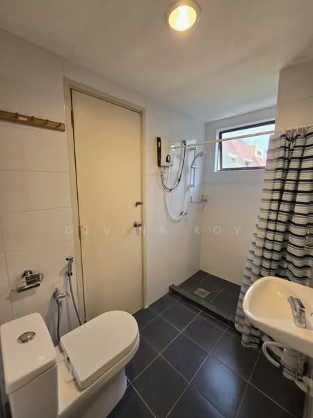 Angkasa Impian 1 untuk Untuk Dijual - RM 650,000, Mac 2026 - Bathroom - PropertyGuru.com.my