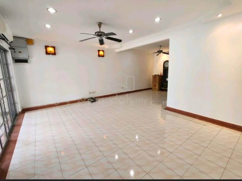 Office for Sale in Kota Kemuning (Shah Alam) - Josephine Chou - Living Room - PropertyGuru.com.my